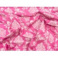 Ткань Gütermann French Cottage (белый ажурный ромбовидный узор на ярко-розовом) - Фото №1